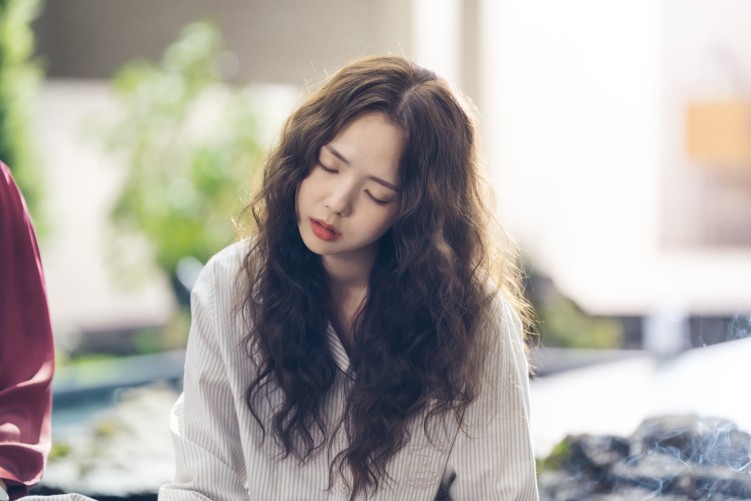 Chae Soo-bin and Kim Young-kwang in Take Charge of My Heart