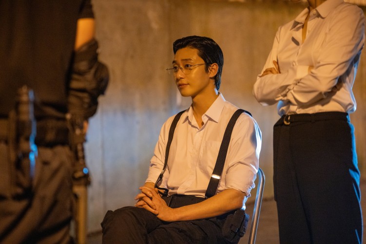 Park Seo-joon in Bloodhounds 2