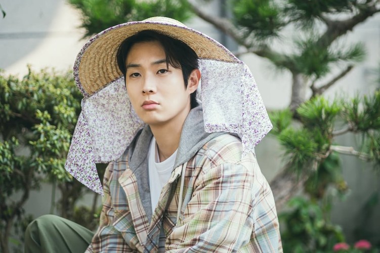 Choi Woo-shik in Melo Movie