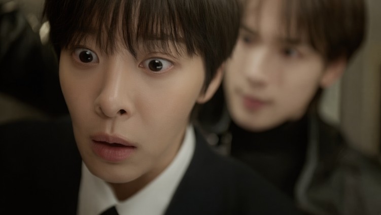 Seol In-ah Goes Undercover to Investigate Murder Suspect Yim Si-wan in Love in Disguise Teaser