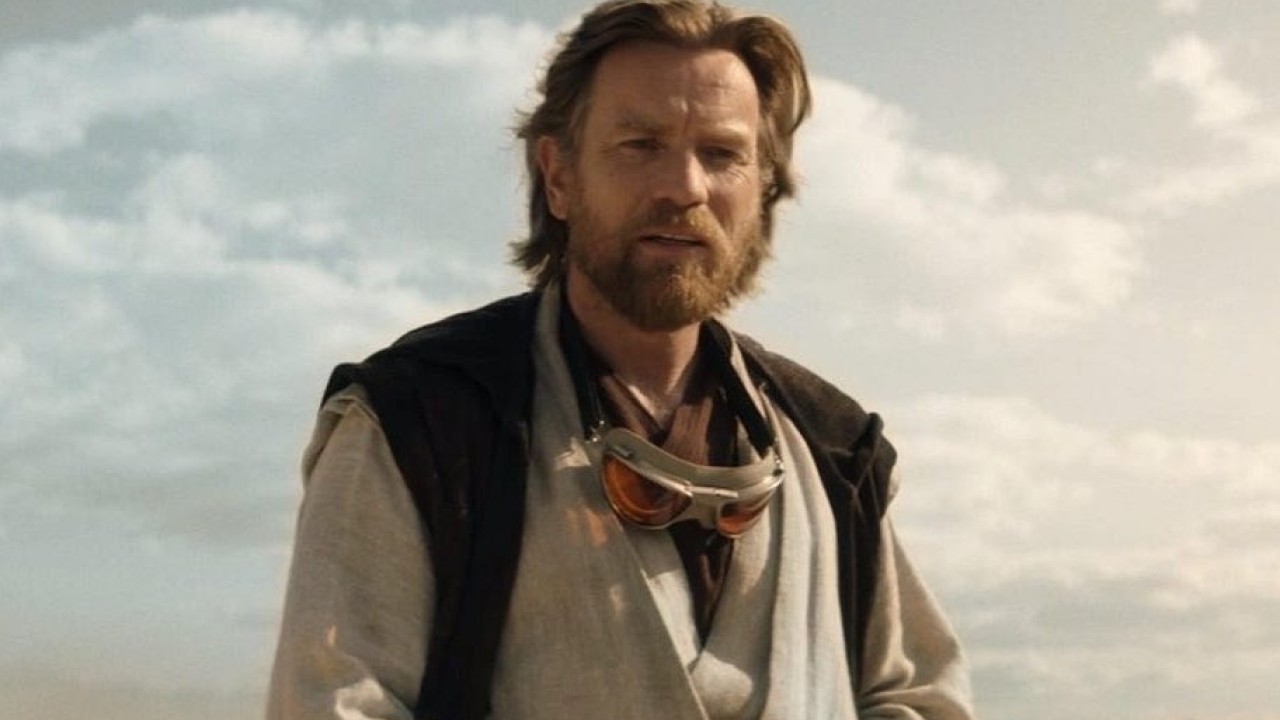 Ewan McGregor Points to 10 Untold Years of Obi-Wan Kenobi's Exile in Star Wars