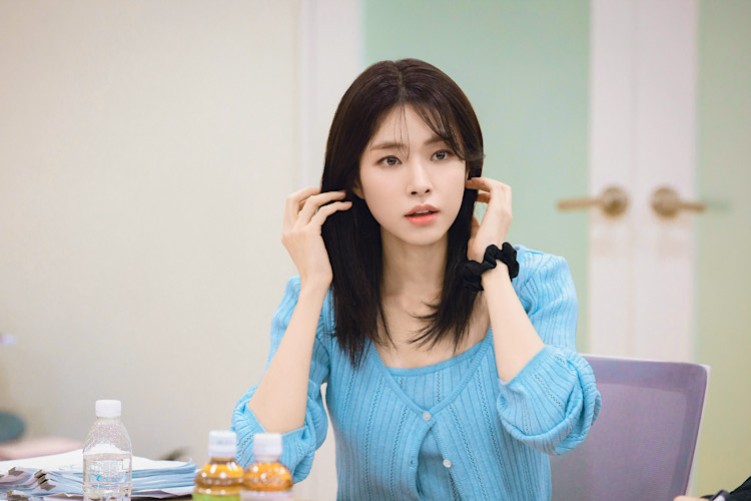 Ha Young in new rom-com series 'Lovestuck'