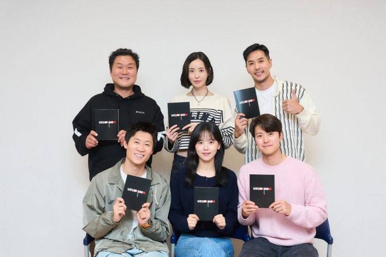 Husbands in Action cast