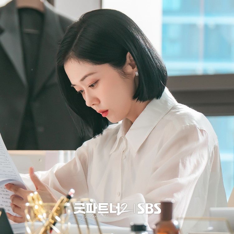 Jang Na-ra and Kim Hye-yoon's Good Partner 2 Gives First Look at Cha Eun-kyung at the Head of REBOM