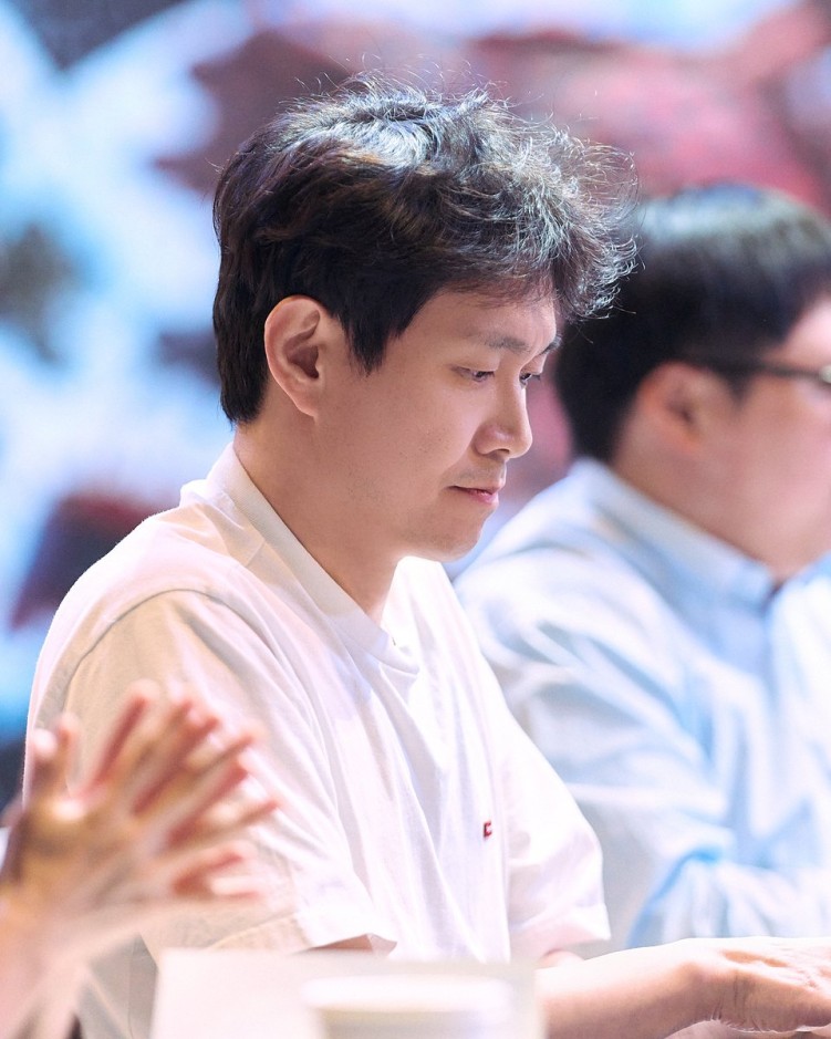 Oh Jung-se in script reading for Typhoon movie