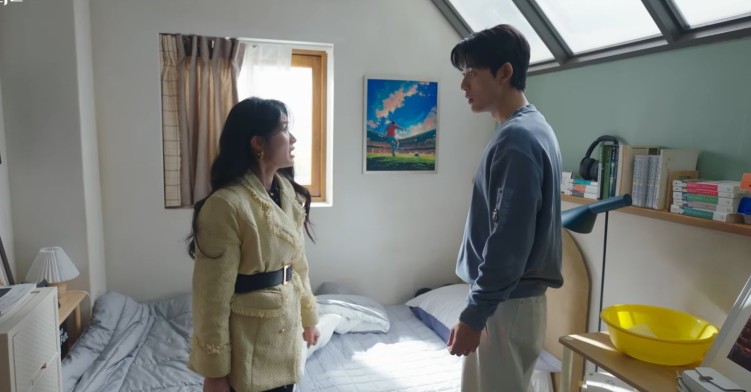 Kim Hye-yoon and Lomon in No Tail to Tell