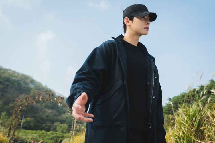 Cha Eun-woo in The Wonderfools