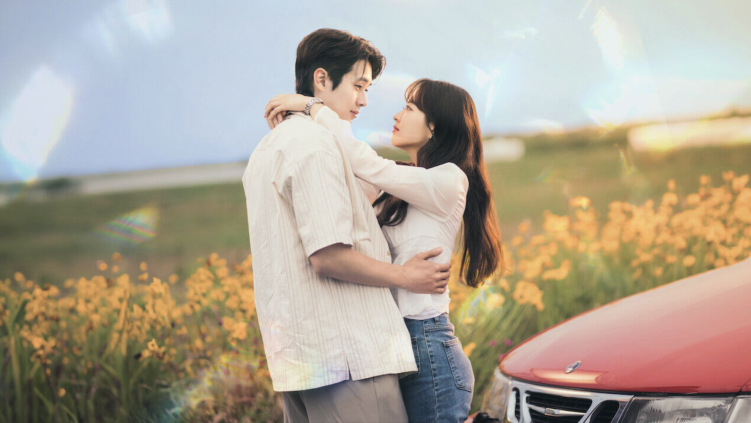 Choi Woo-shik & Park Bo-young in Melo Movie