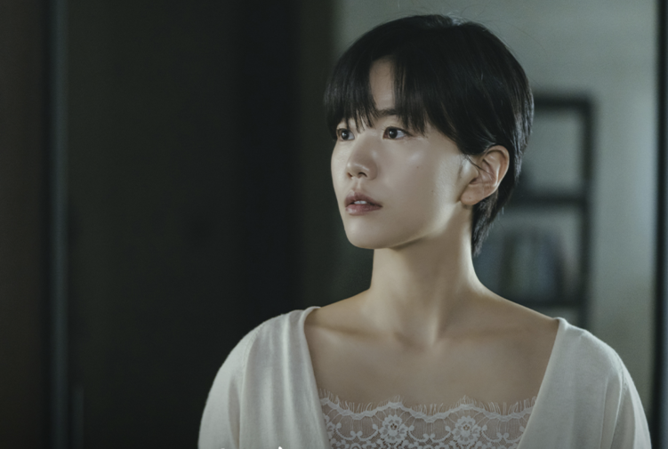 Lee Seol in The Husband