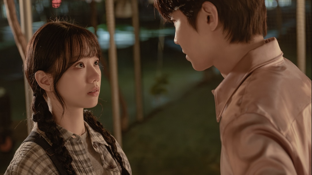 Hwang In-youp Intensifies Emotional Tension with Lee Hye-ri Through Piercing Close-Distance Stare in Dream to You
