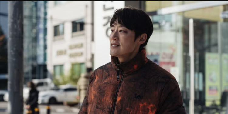 Lee Hee-joon in Netflix's Karma