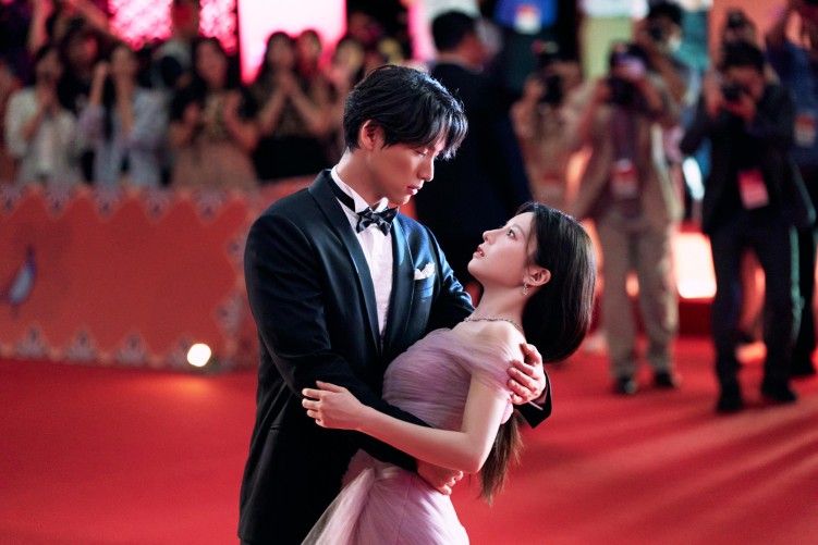 Fukushi Sota and Go Youn-jung in 'Can This Love Be Translated?'