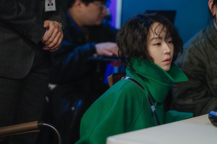 The Art of Sarah set photo