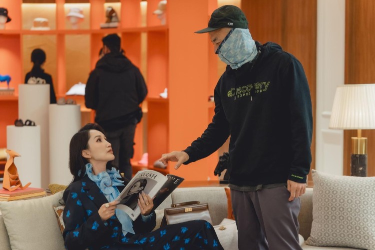 The Art of Sarah set photo