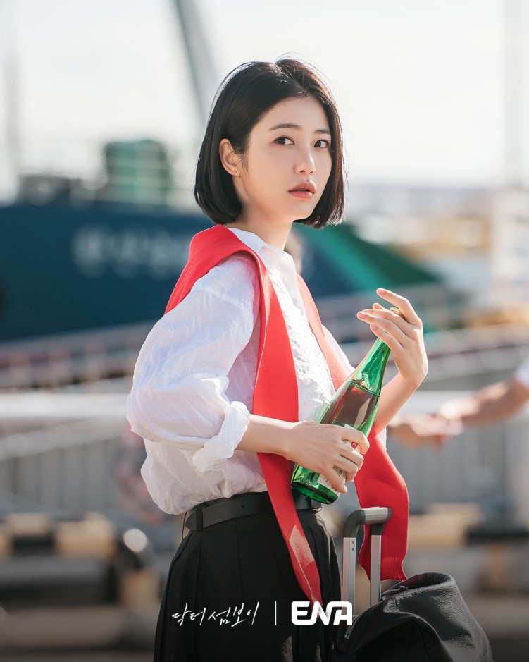 Shin Ye-eun in Doctor on the Edge