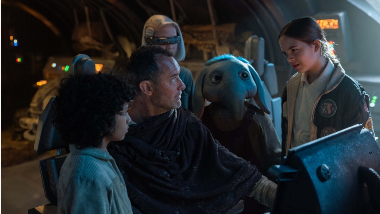 Star Wars: Skeleton Crew D23 2024 Display Features New Characters & The Mandalorian Villain's Return