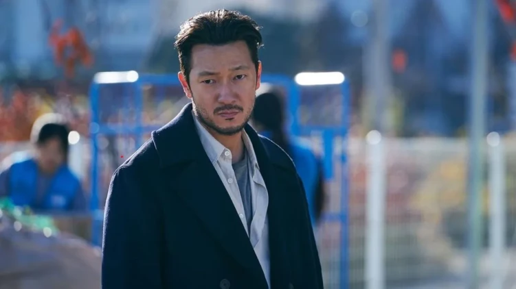 Son Suk-ku in A Killer Paradox